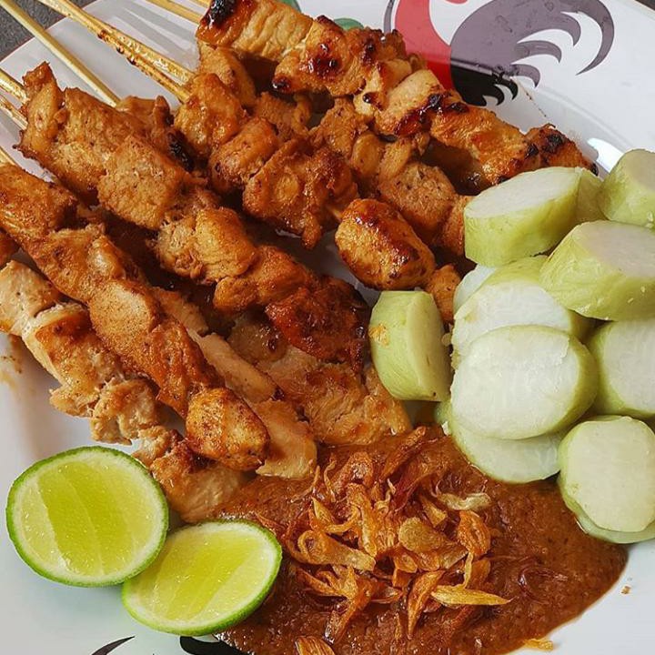 Rumah Makan 3 Putri 5