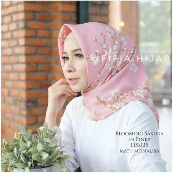 SAKURA BLOOMING SEGI EMPAT SQUARE MAXMARA JILBAB HIJAB KHIMAR BERGO KE