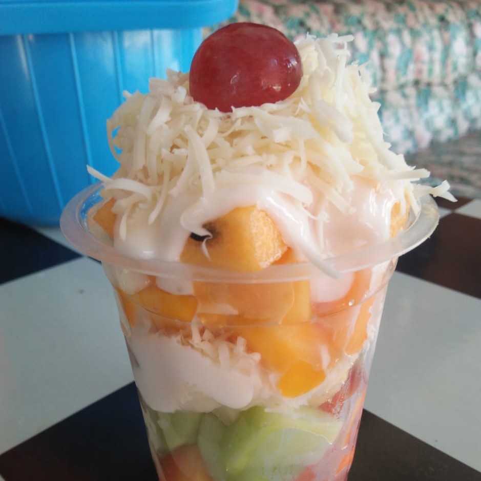 SALAD BUAH