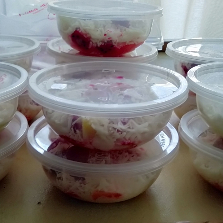SALAD BUAH CUP 300ml 2