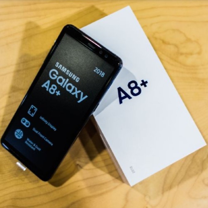 SAMSUNG GALAXY A8