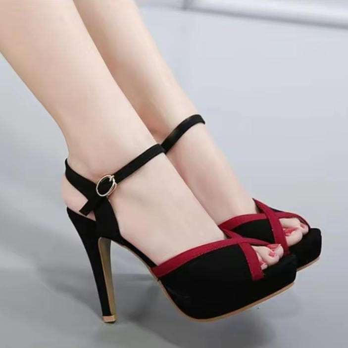 SANDAL Qicaini ikat tali ada dua warna hitam merah 2