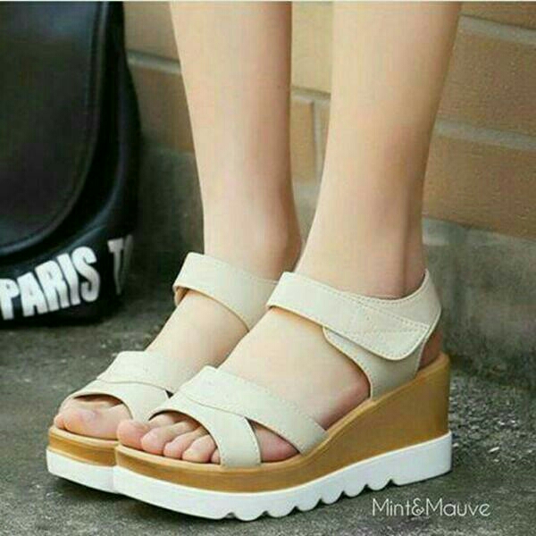 SANDAL WEDGES TP 05 krem-ivory