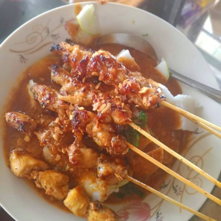 SATE AYAM 