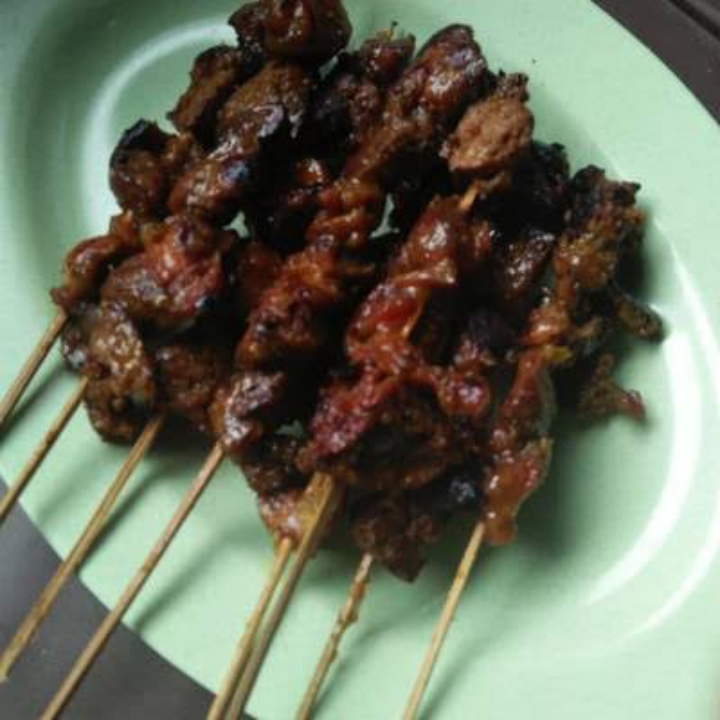 SATE HATI AMPELA AYAM