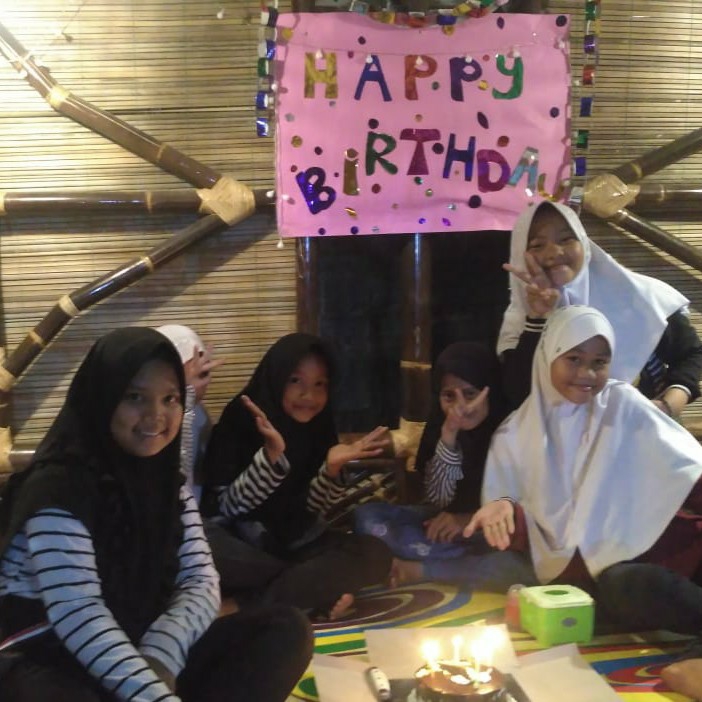 SAUNG KEMBAR 5