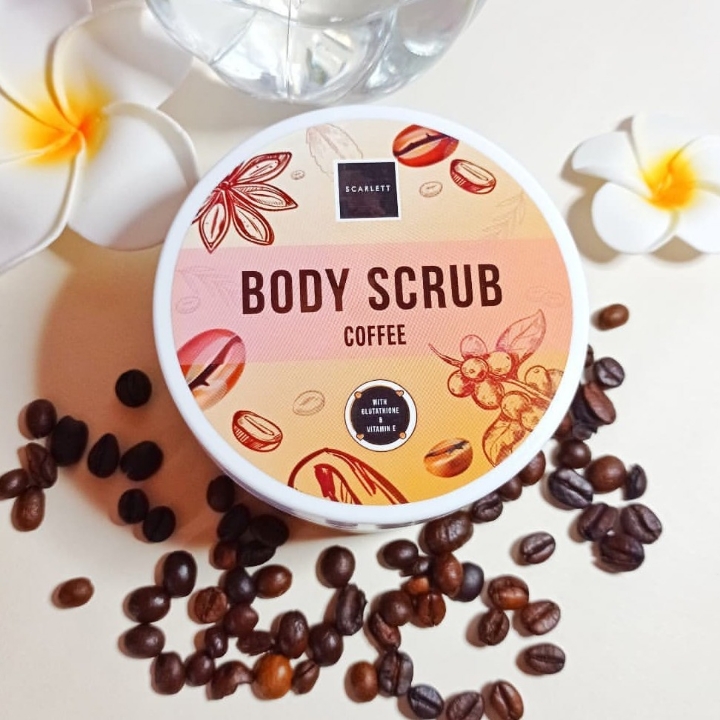 SCARLETT WHITENING BODY SCRUB 2