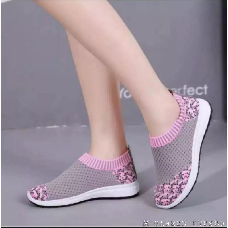 SEPATU SLIP ON WANITA BUNGA 3