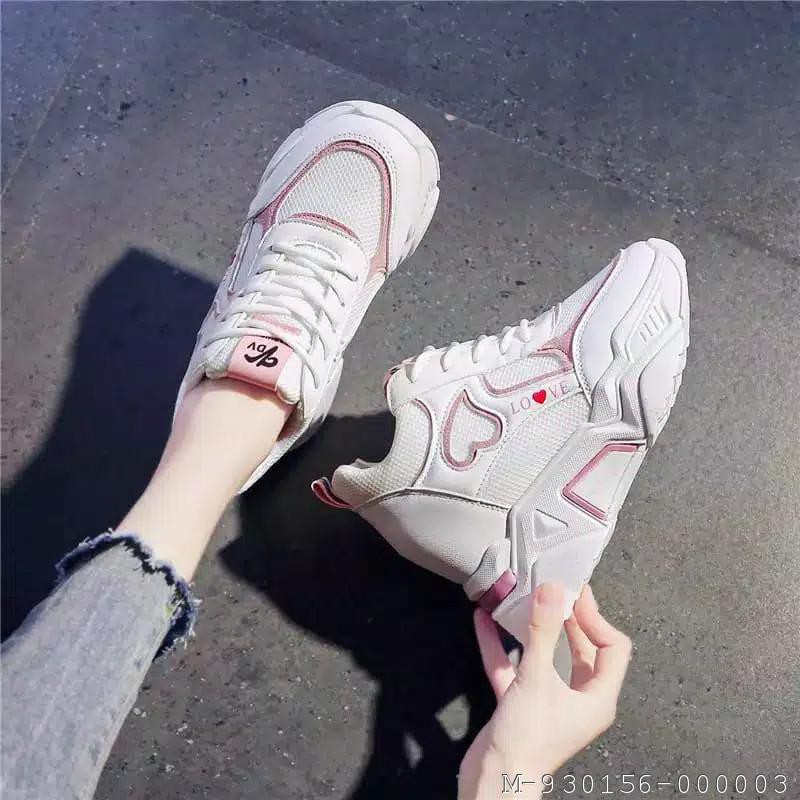 SEPATU SNEAKER LOVE FASHIONED TRENDY 2