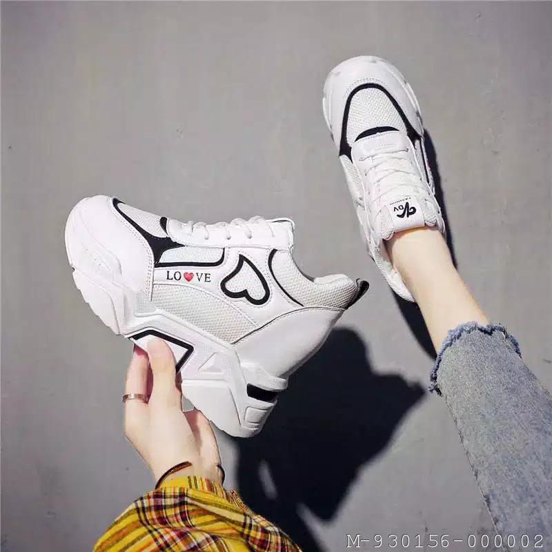 SEPATU SNEAKER LOVE FASHIONED TRENDY 3
