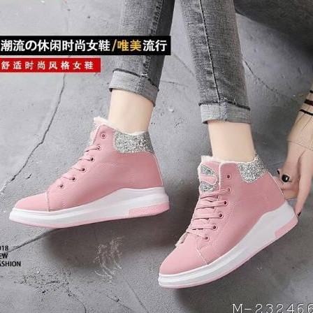 SEPATU SNEAKER WANITA CASUAL 4