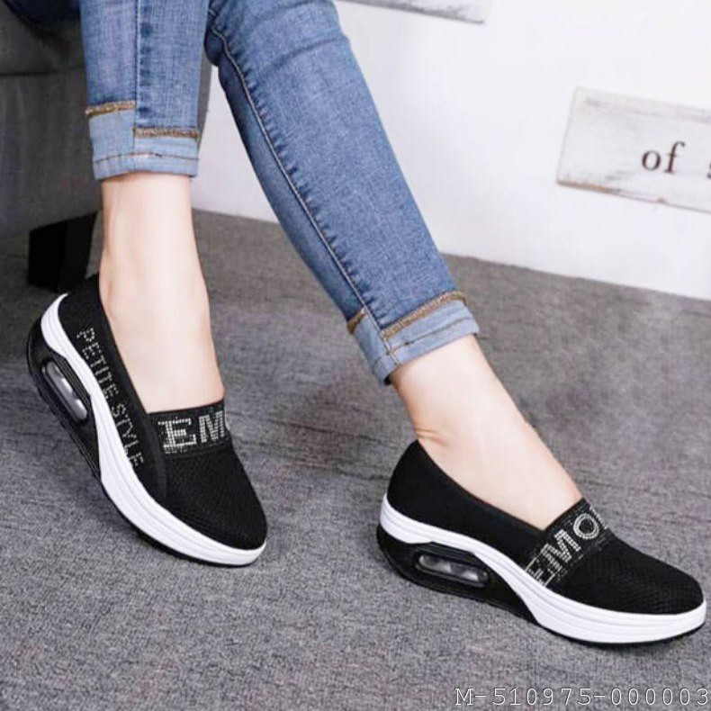 SEPATU SNEAKERS FASHION WANITA 3