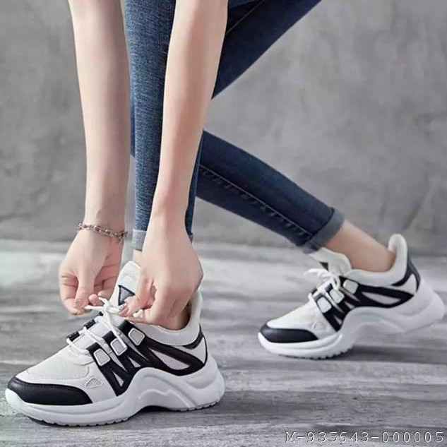 SEPATU SNEAKERS WANITA  RR 5