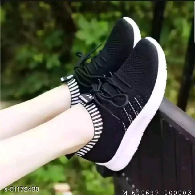 SEPATU SNEAKERS WANITA TALI 2