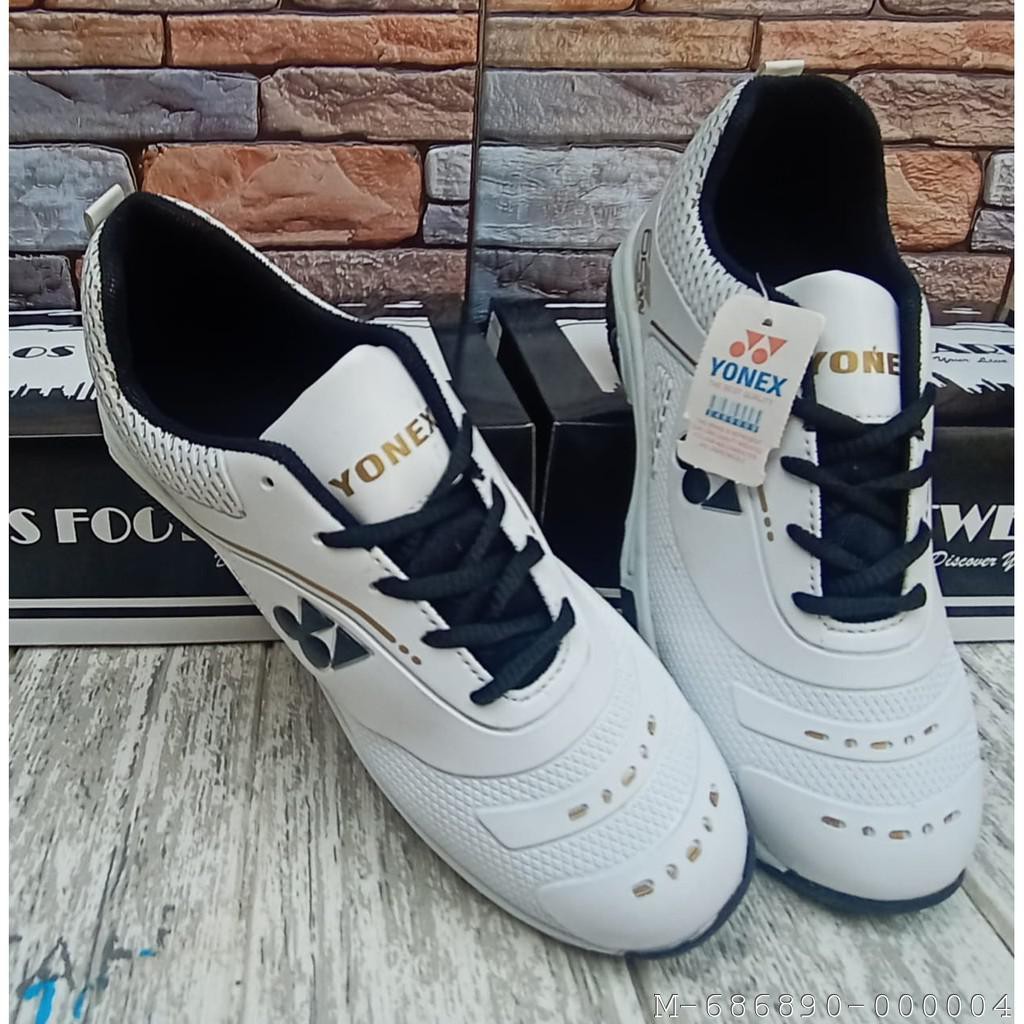 SEPATU SPORT PRIA YONEX WHITE 2