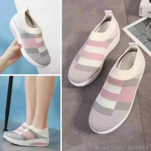 SLIP ON WANITA VENOM BLAZZERS MESH