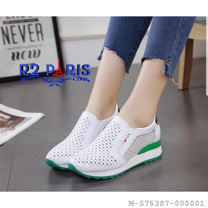 SLIP ON WEDGES WANITA JARING 3