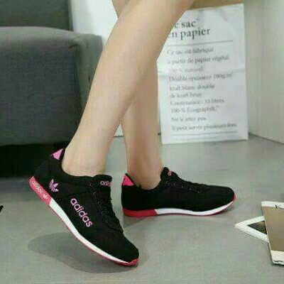 SNEAKERS ADIDAS NEO HITAM