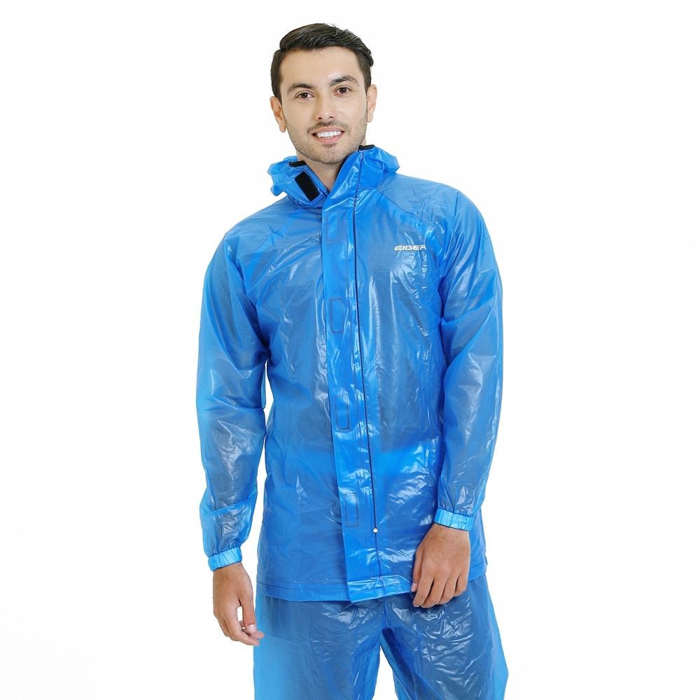 SQUADRON RAINSUIT