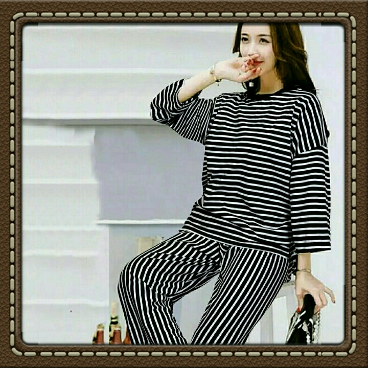 ST RENATA HITAM