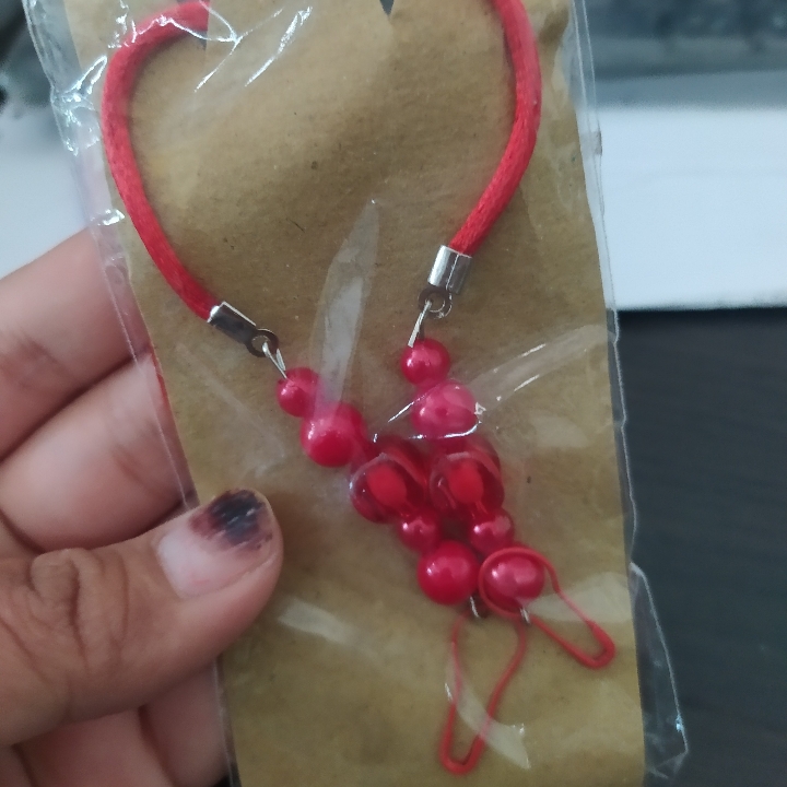 STRAP Masker Mutiara 4