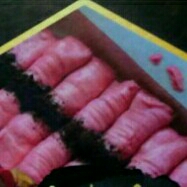 STROWBERRY KEJU