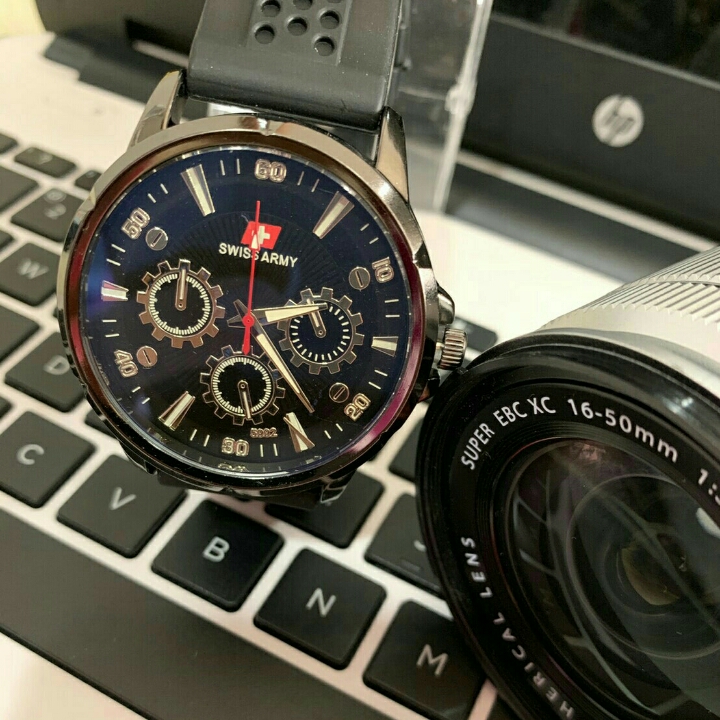 SWISS ARMY CRONO BLACK