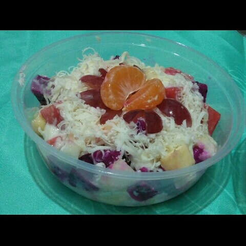 Salad Buah 200 Ml