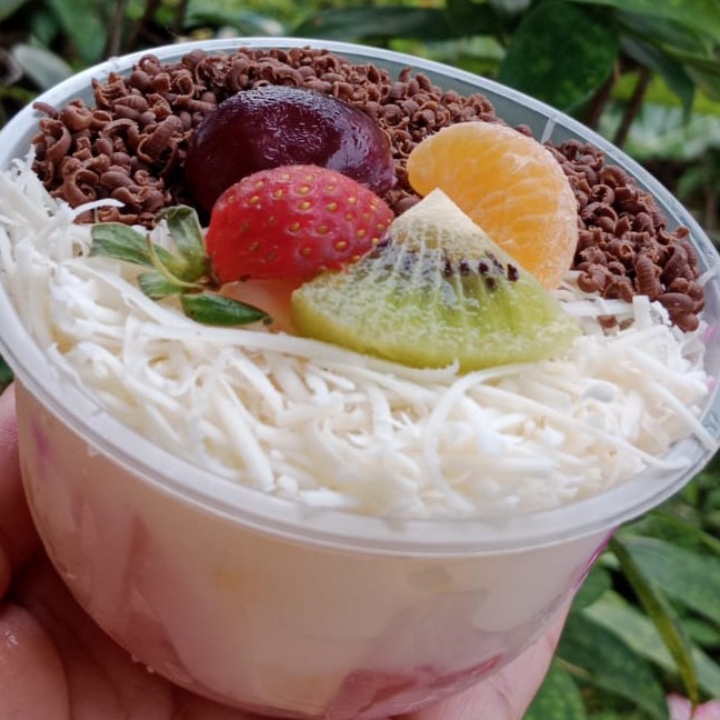 Salad Buah Amara 450ml 2