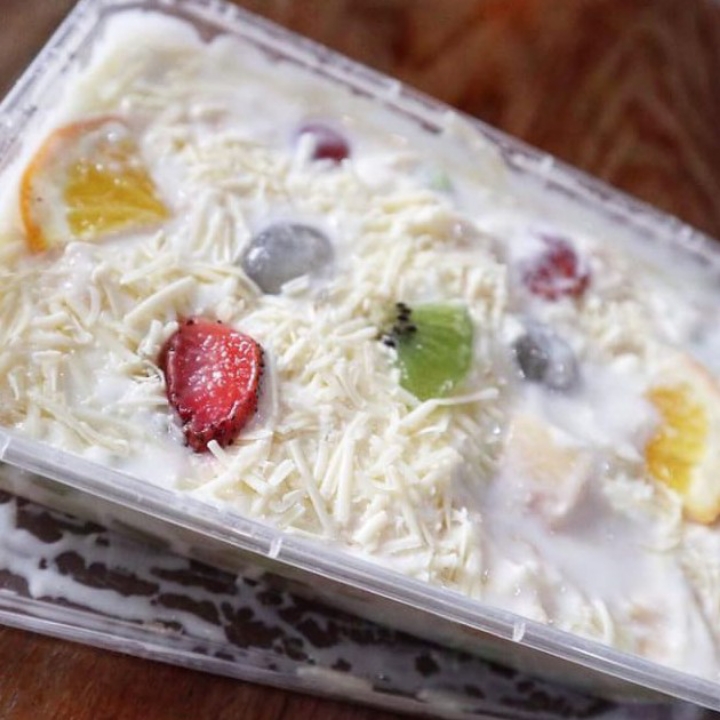 Salad Buah Amara QM 650ml 25k 3