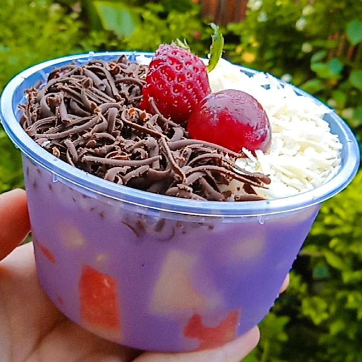 Salad Buah Amara Saus Taro 