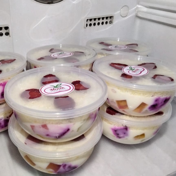 Salad Buah Menik 400ml 2