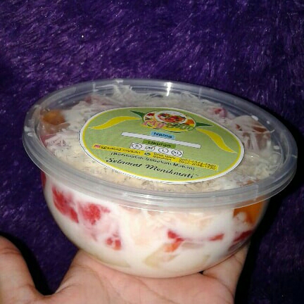 Salad Buah MySan Size M 