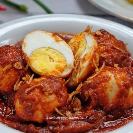 Telur Ayam Masak Habang