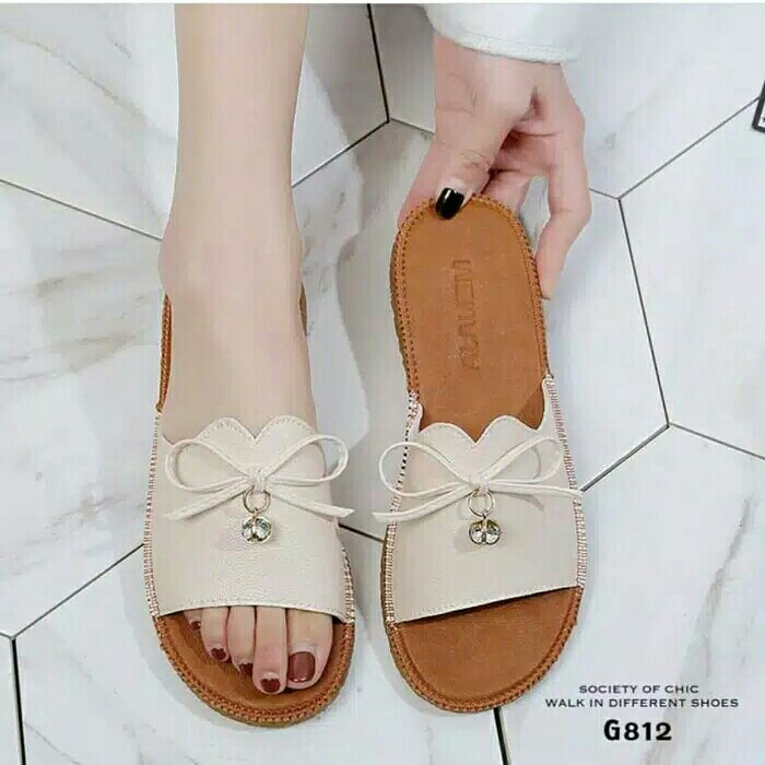 Sandal Aqila