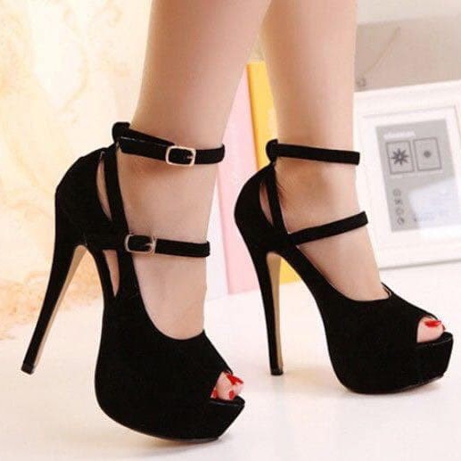 Sandal High Heela Wanita Tali - Hitam