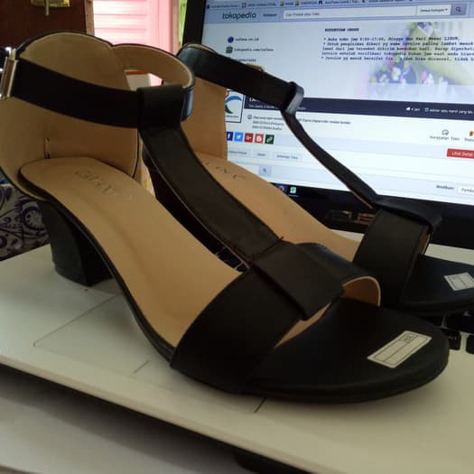 Sandal High Heels Hak Tahu Hitam 2