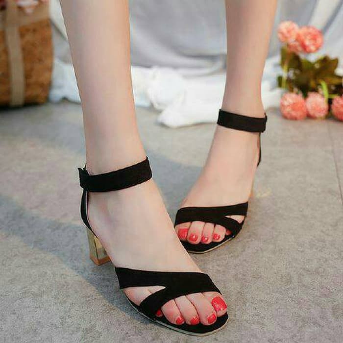 Sandal High Heels Hitam Hak Tahu