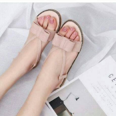 Sandal Wanita Flat Pita