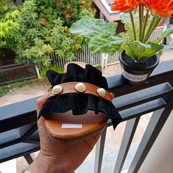 Sandal Wanita Slop Mutiara 2