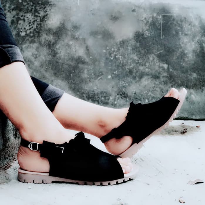 Sandal Wanita Slop Rumbai Anjani