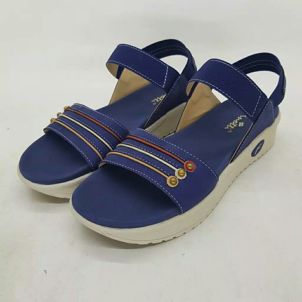 Sandal wedges tali perempuan  Finotti RHT 3
