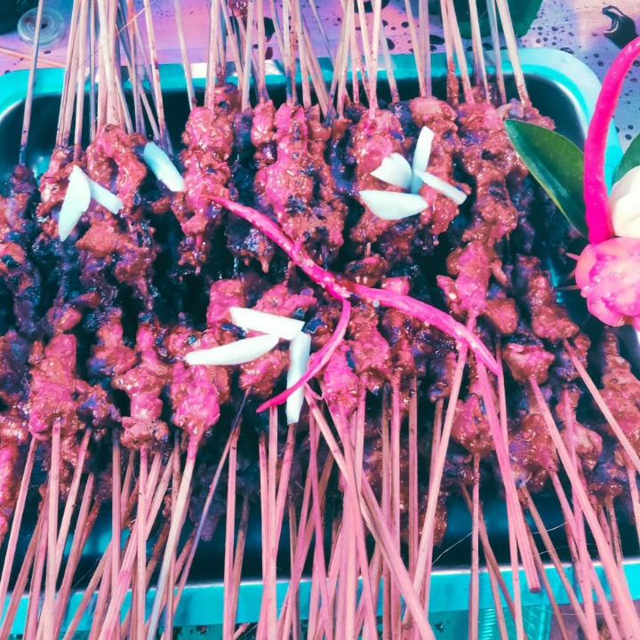 Sate Ayam Dengan Nasi Putih  2