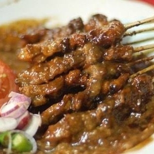Sate Ayam Madura Setengah Kodi