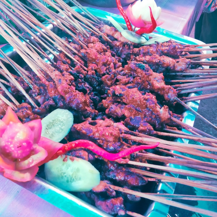 Sate Ayam Plus Nasi