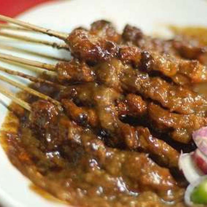 Sate Kambing Bumbu Kacang