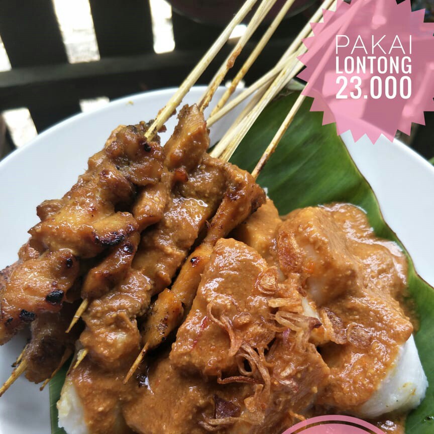 Sate Lontong