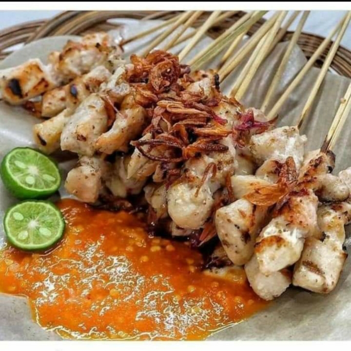 Sate Thaichan Free Es Teh