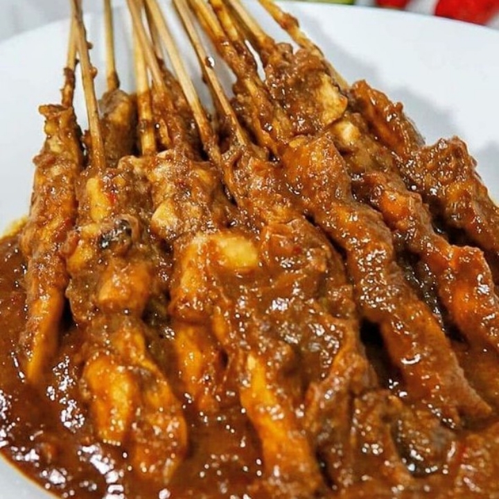 Sate ayam bumbu kacang