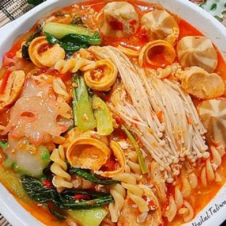 Seblak Enoki Seafood